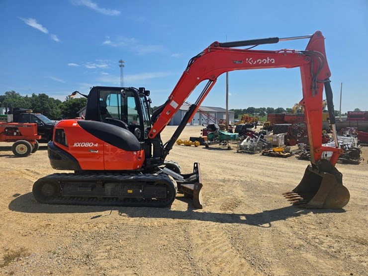 2022-kubota-kx080-4-image-8