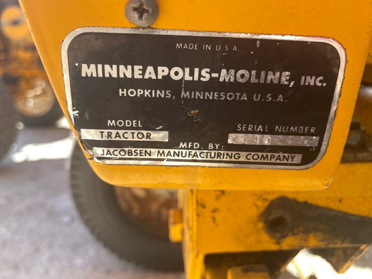 minneapolis-moline-108-image-15