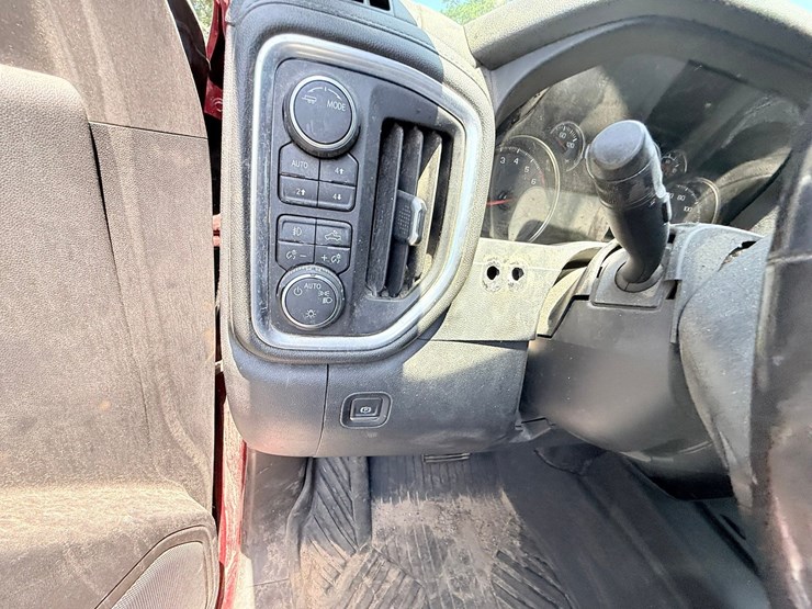 2020-chevrolet-silverado-1500-image-69