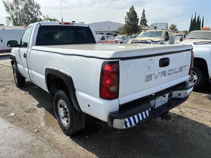 2007-chevrolet-2500hd-image-4