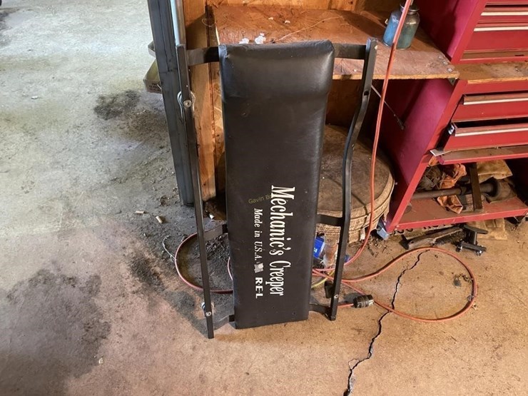 master-mechanic-shop-creeper-image-1