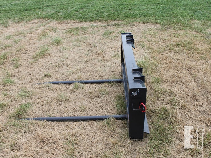 hay-spear-image-1
