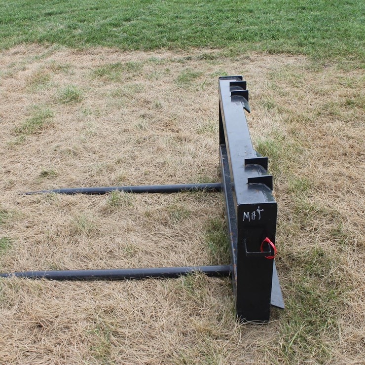 HAY SPEAR