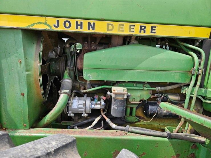 john-deere-8430-image-12