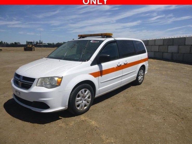 2014-dodge-grand-caravan-image-1