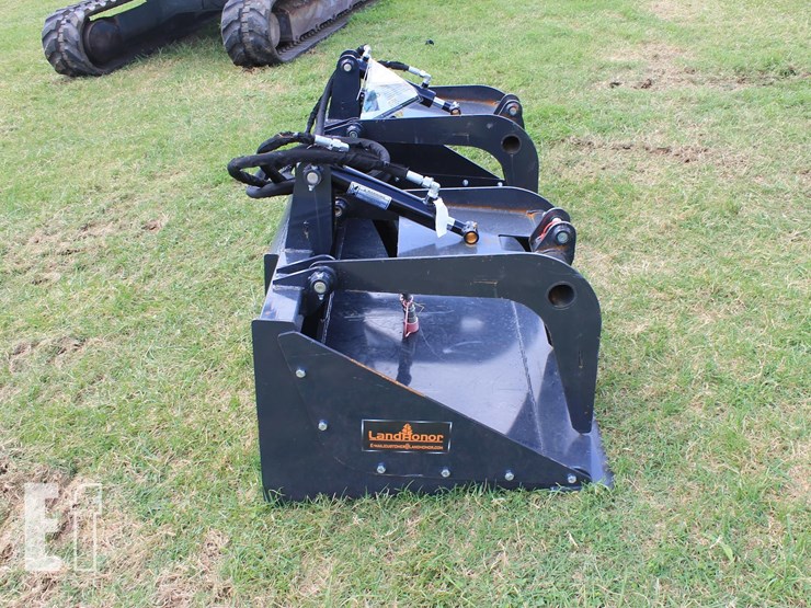 landhonor-72"-grapple-bucket-image-2