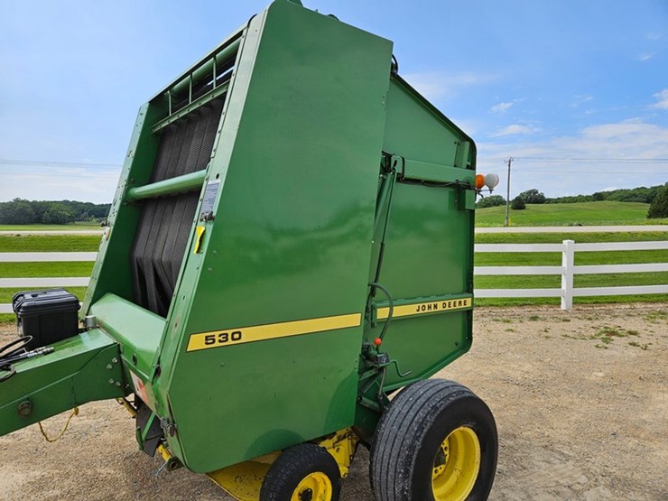 john-deere-530-image-18