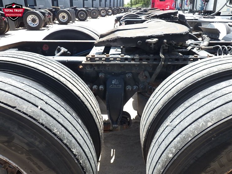 2019-freightliner-cascadia-125-evolution-image-7