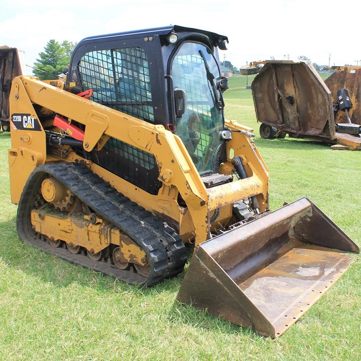 CATERPILLAR 239D