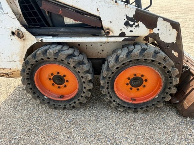 bobcat-s130-image-23
