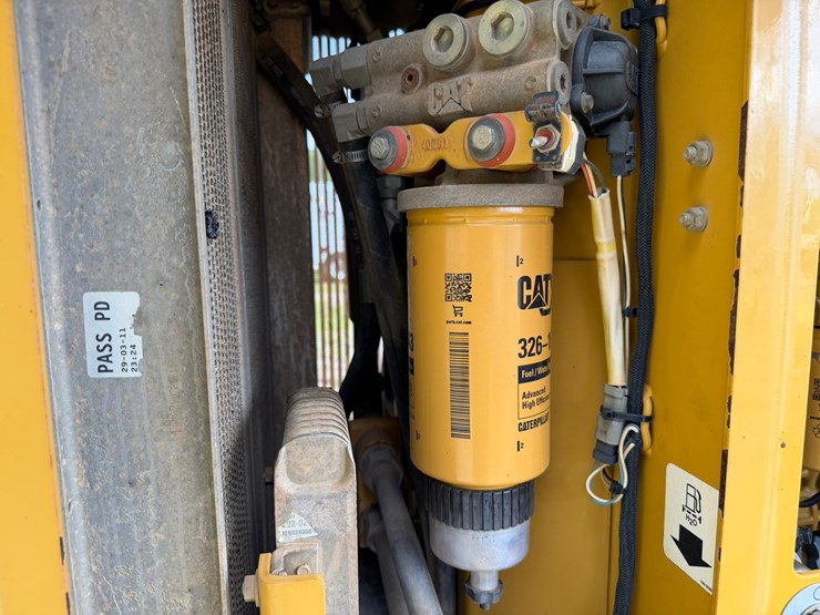 caterpillar-930h-image-61