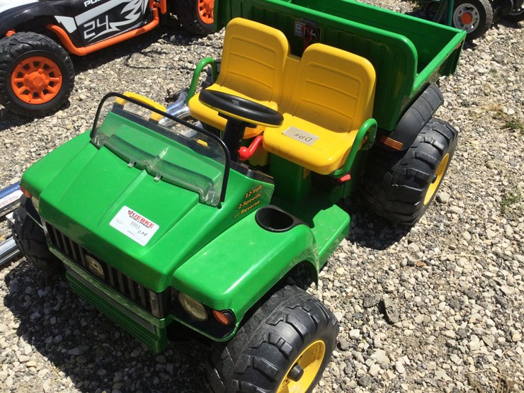 john-deere-gator-image-1