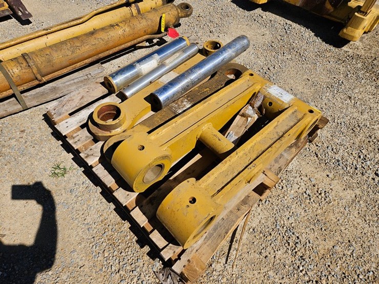 caterpillar-350-image-6