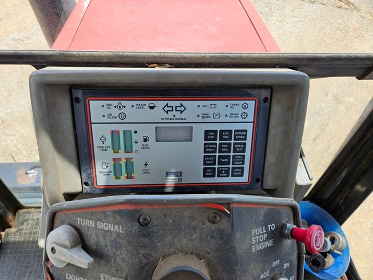 1984-case-ih-2294-image-24