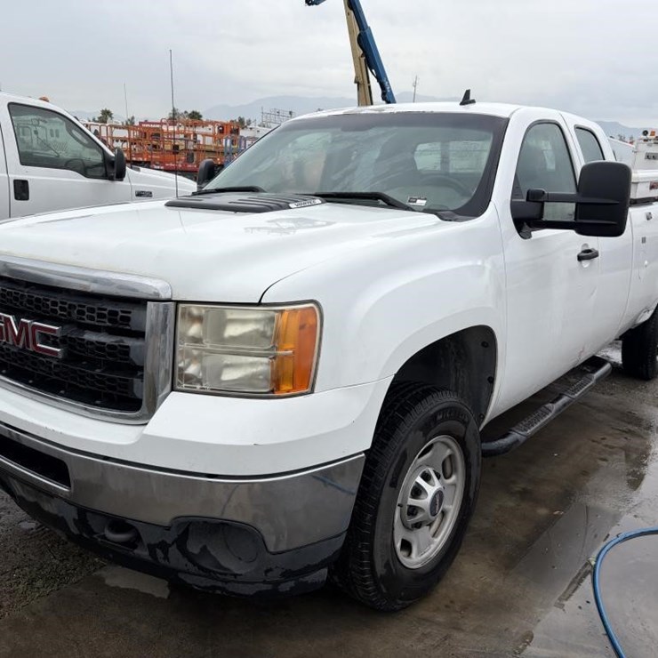 2012 GMC SIERRA 2500