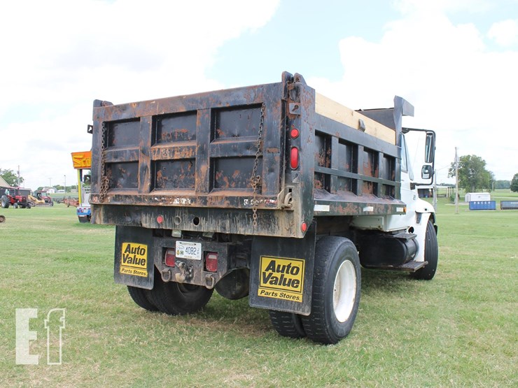 2001-international-durastar-4300-image-8