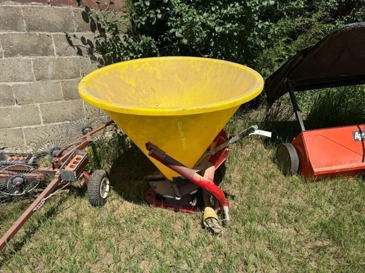 king-kutter-spreader-image-1