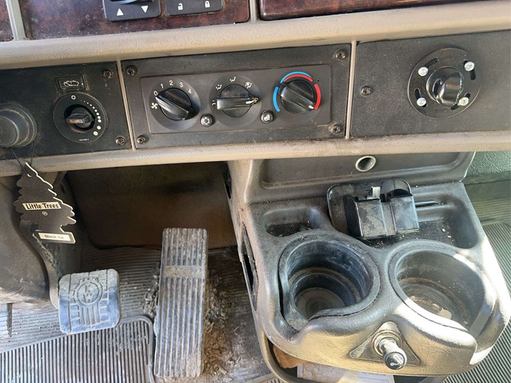 2018-kenworth-t370-image-29