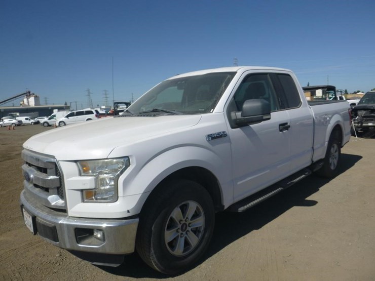 2015-ford-f150-image-1