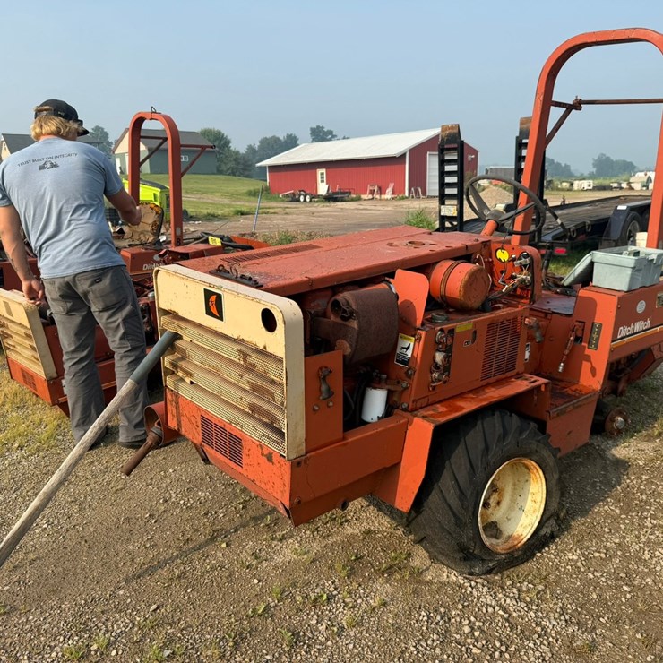 DITCH WITCH 350SX