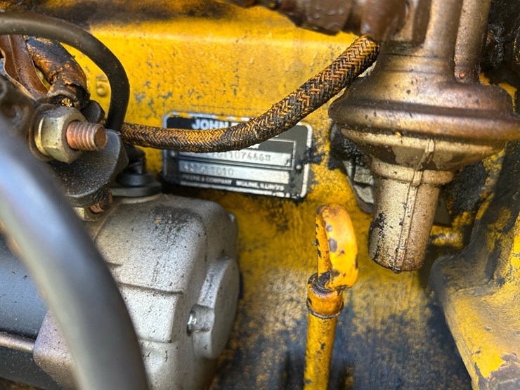 john-deere-610b-backhoe-image-14