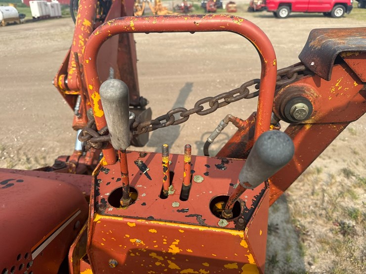 ditch-witch-rt40-image-28