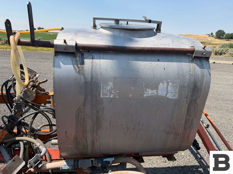 rears-3pt-boom-sprayer-image-5