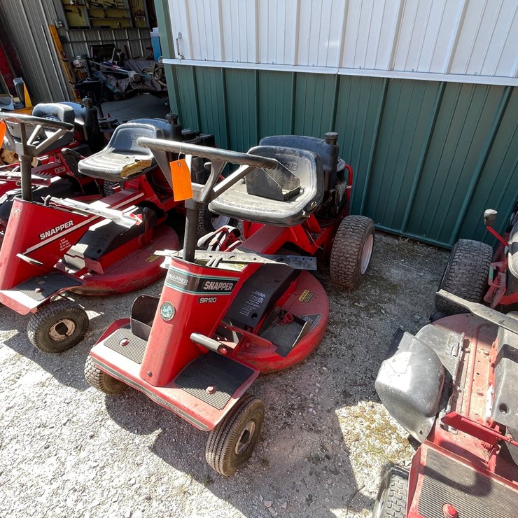 SNAPPER SR120