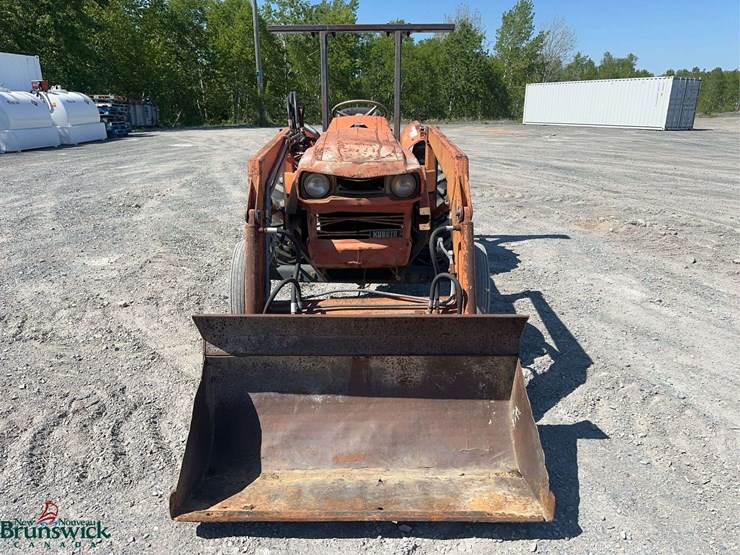 kubota-l285-image-2