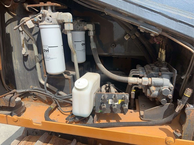 2022-case-850m-image-23