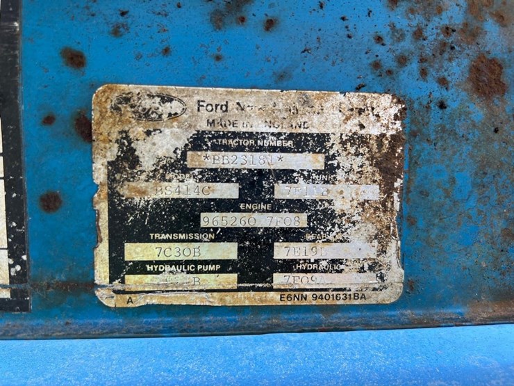 ford-2810-image-18