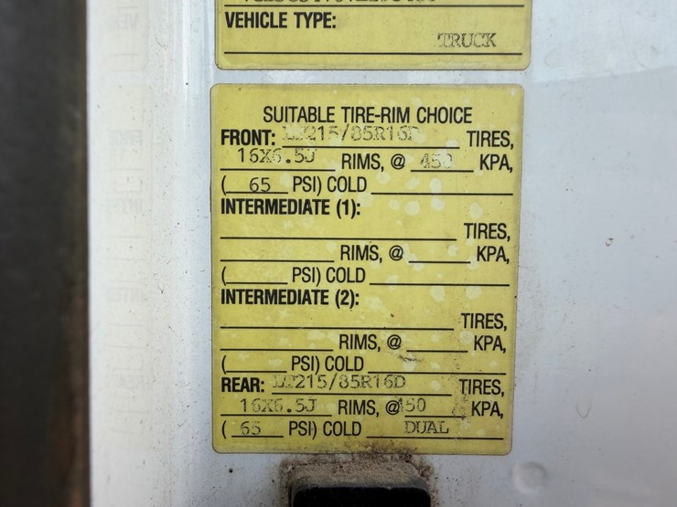 2001-chevrolet-3500-image-85