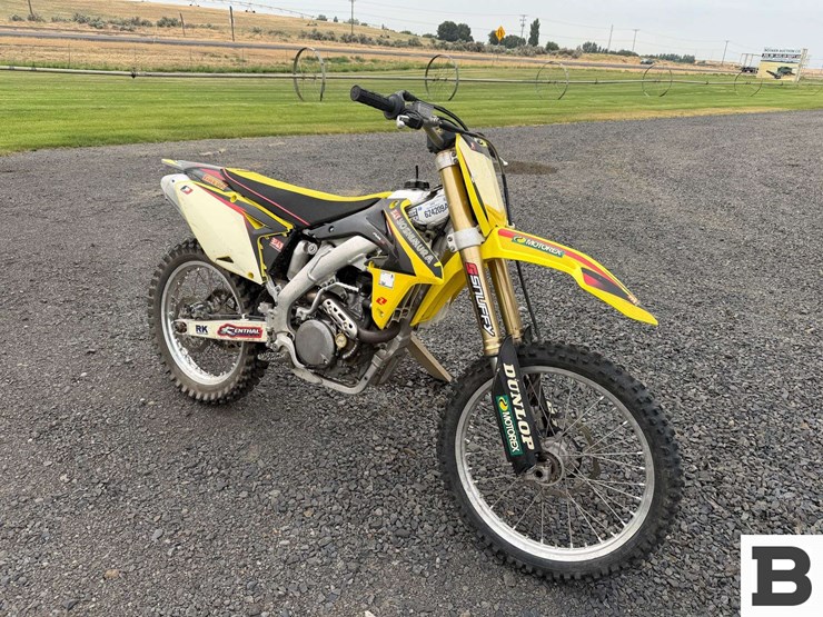 2012-suzuki-rmz450-competition-dirt-bike-image-7