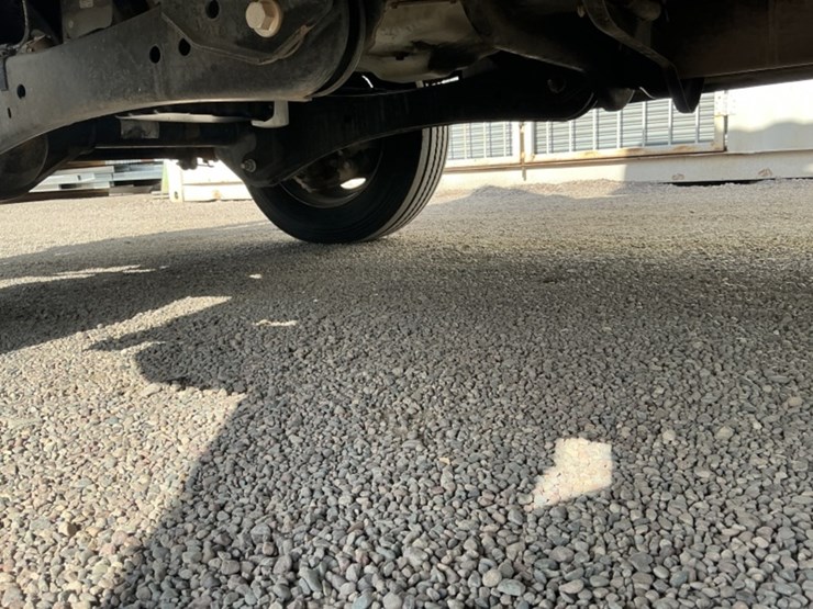 2016-ford-f550-image-30