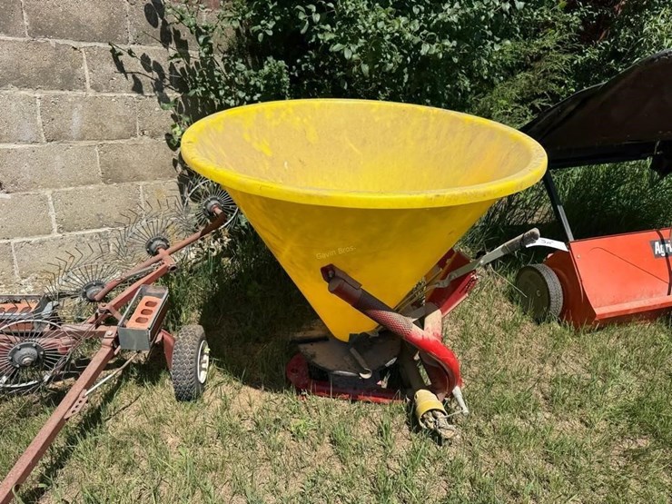 king-kutter-spreader-image-2