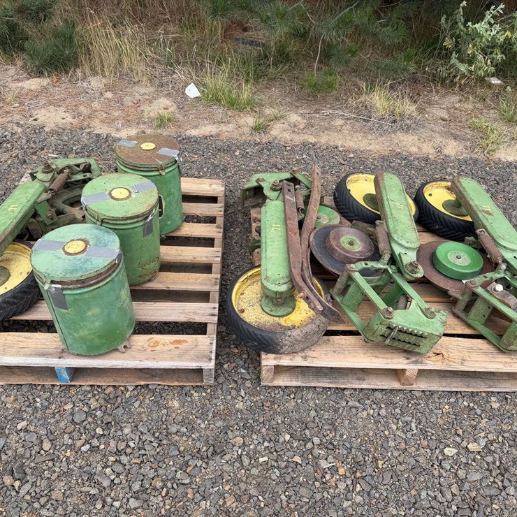 JOHN DEERE 71