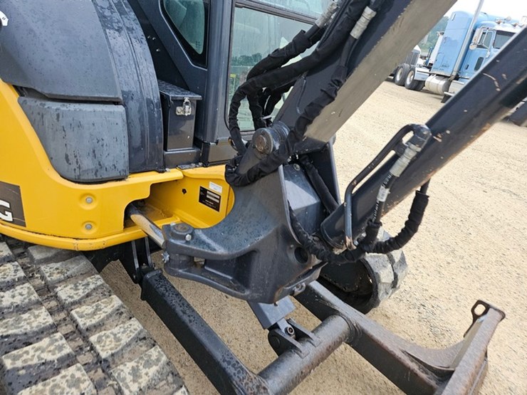 deere-50g-image-22