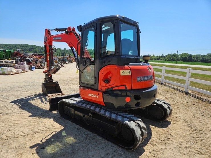 kubota-kx057-4-image-3