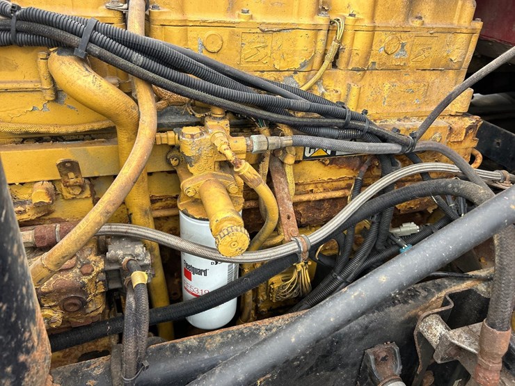 2000-caterpillar-c12-image-54