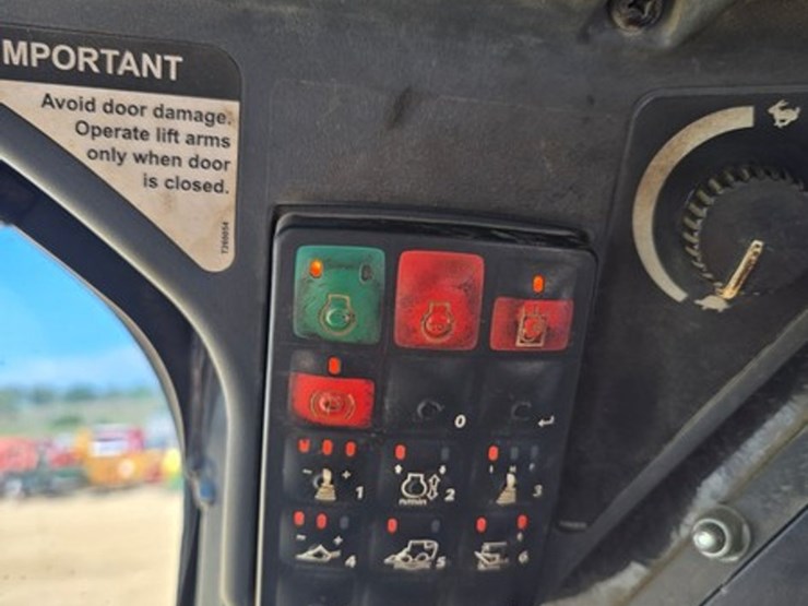 deere-330g-image-20