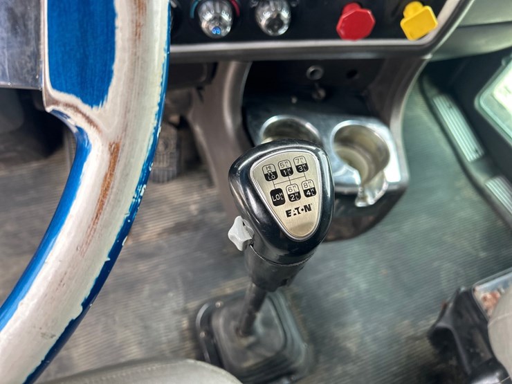 2017-kenworth-t660-image-71