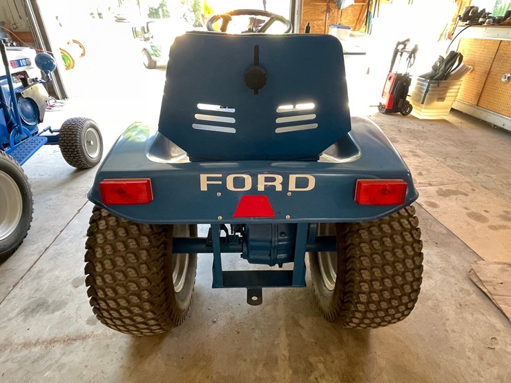 ford-tractor-image-6