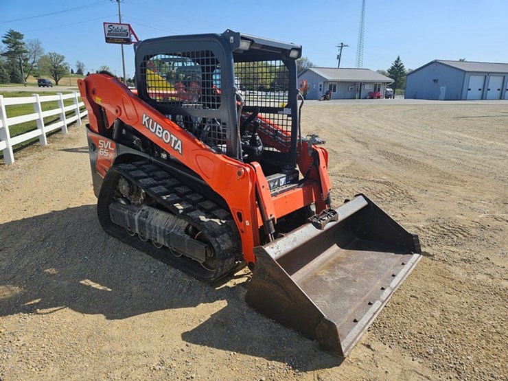 2019-kubota-svl65-2-image-7