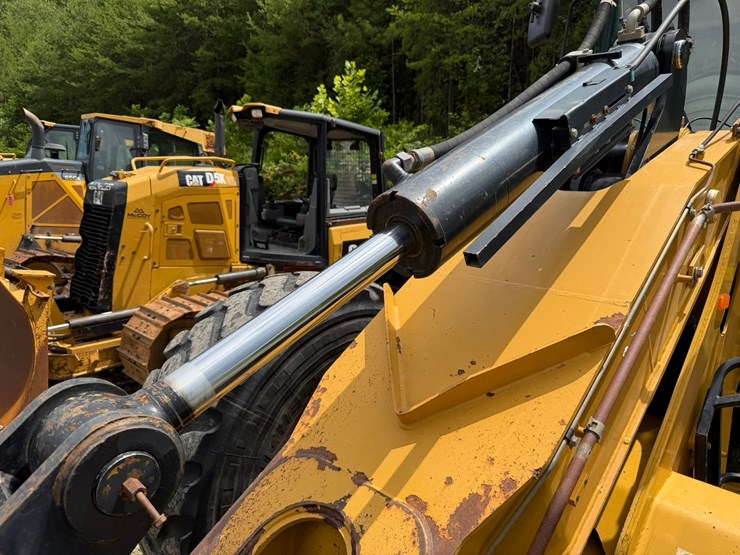 caterpillar-930h-image-16