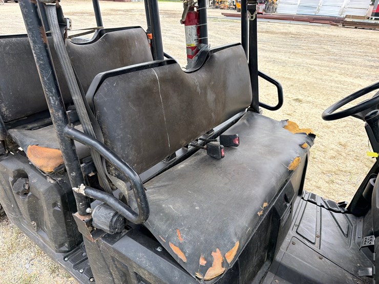 2012-polaris-ranger-crew-image-10