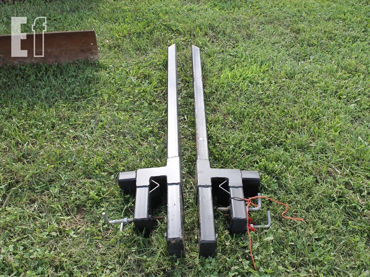 clamp-on-pallet-forks-image-2
