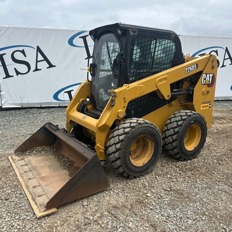 CATERPILLAR 226D3