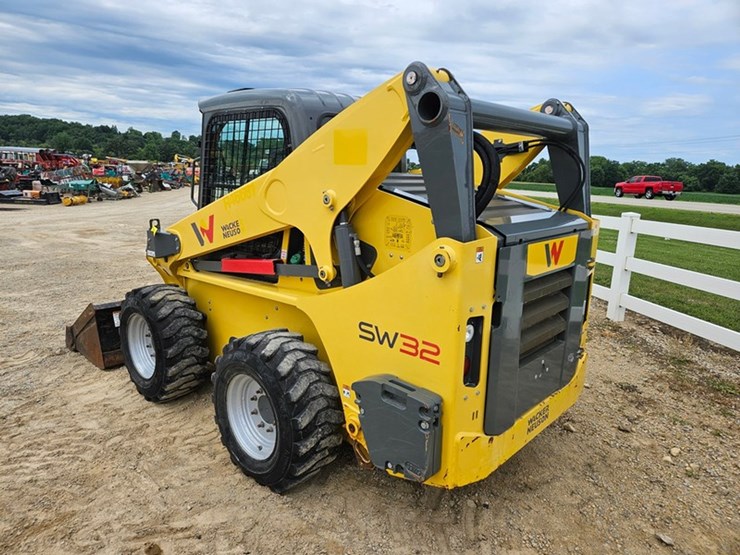2020-wacker-neuson-sw32-image-3