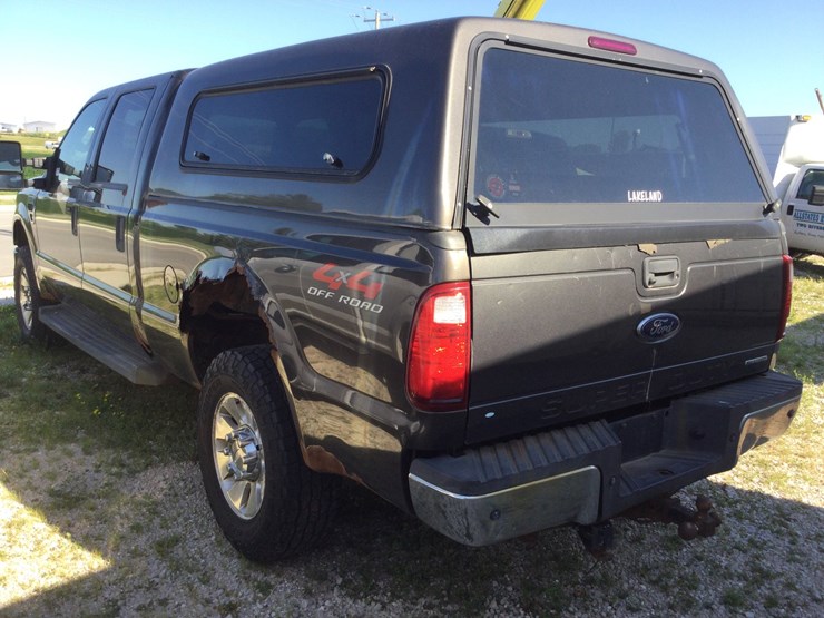 2008-ford-f250-lariat-image-2