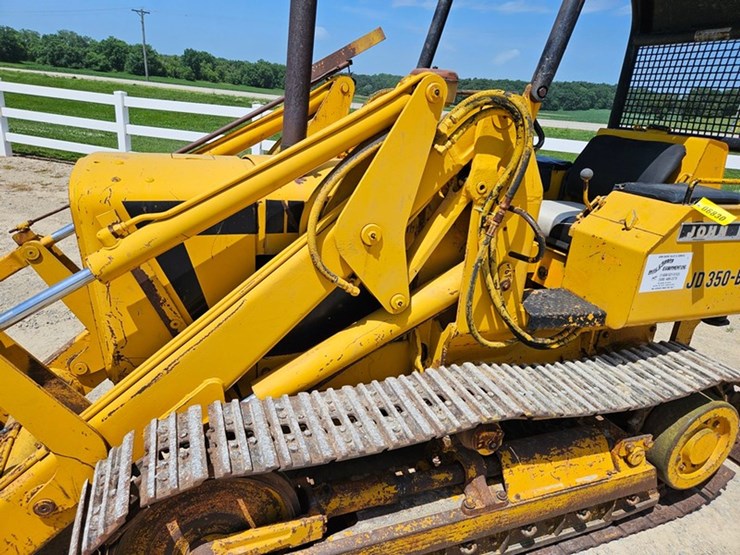 deere-350b-image-13